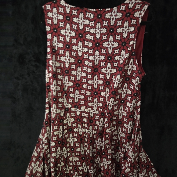 Red print dress - Picture 11 of 11